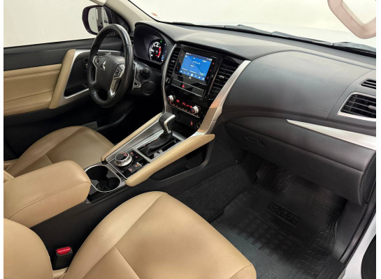 Mitsubishi Pajero Sport 4X4 2022/2023