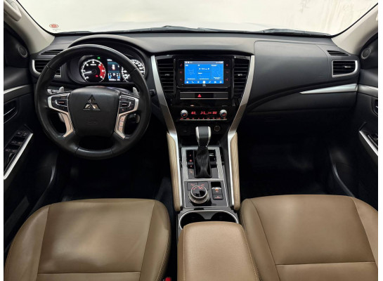 Mitsubishi Pajero Sport 4X4 2022/2023