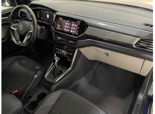 Volkswagen T-Cross Highline 250 TSI AT 2022/2023