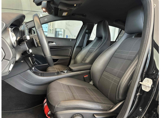 Mercedes-Benz GLA 200 Advance 1.6/1.6 TB 16V Flex Aut. 2015/2015