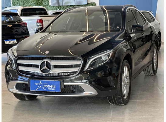 Mercedes-Benz GLA 200 Advance 1.6/1.6 TB 16V Flex Aut. 2015/2015