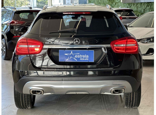 Mercedes-Benz GLA 200 Advance 1.6/1.6 TB 16V Flex Aut. 2015/2015