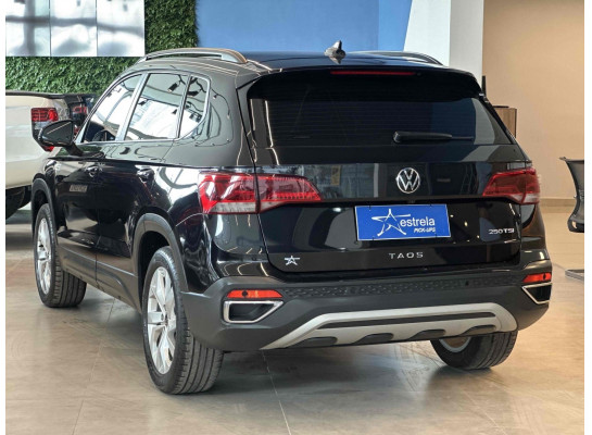 Volkswagen TAOS 1.4 250 TSI TOTAL FLEX COMFORTLINE AUTOMÁTICO 2023/2023
