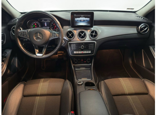 Mercedes-Benz GLA 200 1.6 CGI FLEX ADVANCE 7G-DCT 2019/2019