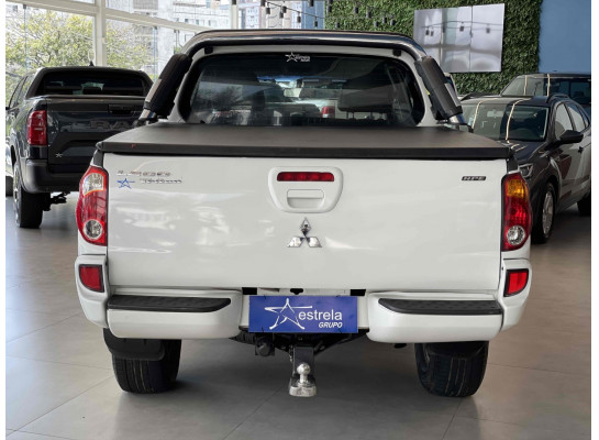 Mitsubishi L200 Triton HPE 3.2 CD TB Int.Diesel Aut 2012/2013
