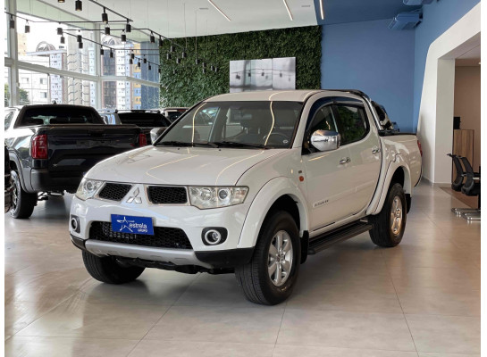Mitsubishi L200 Triton HPE 3.2 CD TB Int.Diesel Aut 2012/2013