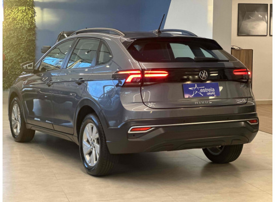 Volkswagen Nivus Comfortline 200 TSI 2023/2024