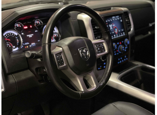 RAM CLASSIC 5.7 V8 GASOLINA LARAMIE CD 4X4 AUTOMÁTICO 2022/2022