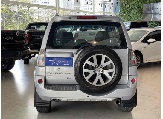 Mitsubishi Pajero 4X4 Flex 2013/2014