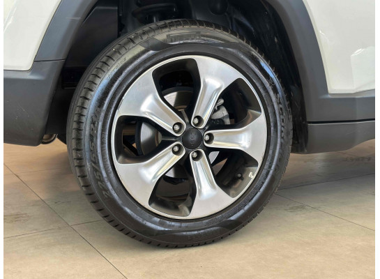 Jeep Compass Sport 2.0 AT Flex 2019/2020