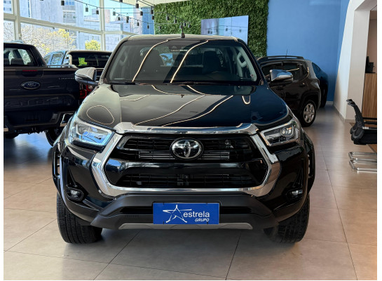 Toyota Hilux Cabine Dupla 2.8 D-4D TURBO DIESEL CD SRX PLUS 4X4 AUTOMÁTICO 2023/2024