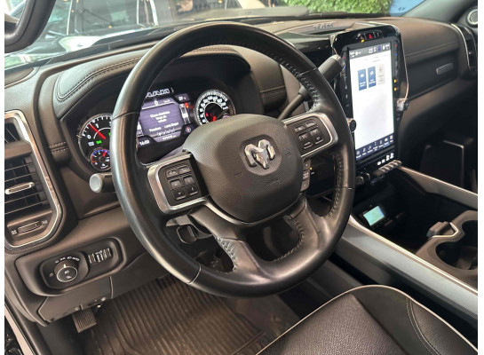 RAM 3500 6.7 I6 TURBO DIESEL LARAMIE NIGHT EDITION CD 4X4 AUTOMÁTICO 2022/2022 2022/2022