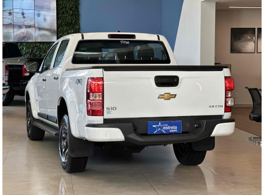 Chevrolet S10 LS 2.8 16V TURBO DIESEL CD 4X4 MANUAL 2023/2022
