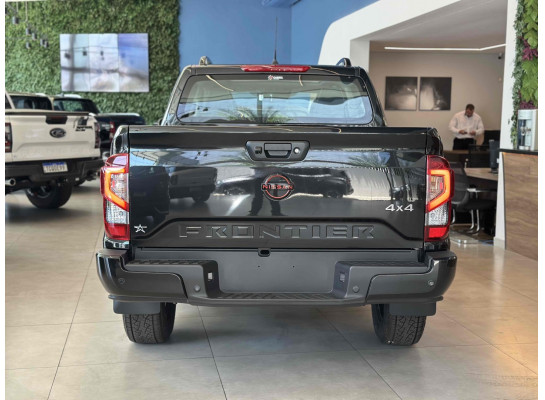 Nissan Frontier 2.3 16V TURBO DIESEL PRO4X CD 4X4 AUTOMÁTICO 2025/2025