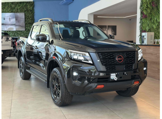 Nissan Frontier 2.3 16V TURBO DIESEL PRO4X CD 4X4 AUTOMÁTICO 2025/2025