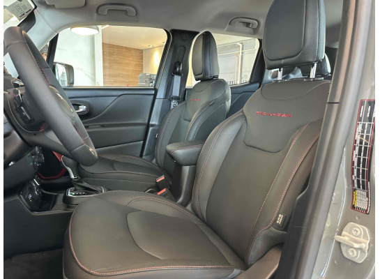 Jeep Renegade 1.3 T270 TURBO FLEX TRAILHAWK 4X4 AT9 2024/2025