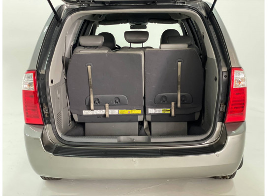 KIA Carnival EX	3.5L V6 2011/2012