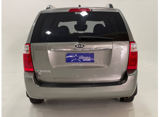 KIA Carnival EX	3.5L V6 2011/2012