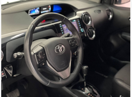 Toyota Etios Sedan Platinum 1.5 2017/2018