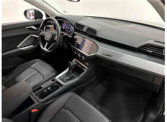 Audi Q3 Q3 TFSI GASOLINA PRESTIGE PLUS S TRONIC 1.4 2019/2020