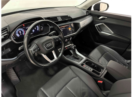 Audi Q3 Q3 TFSI GASOLINA PRESTIGE PLUS S TRONIC 1.4 2019/2020